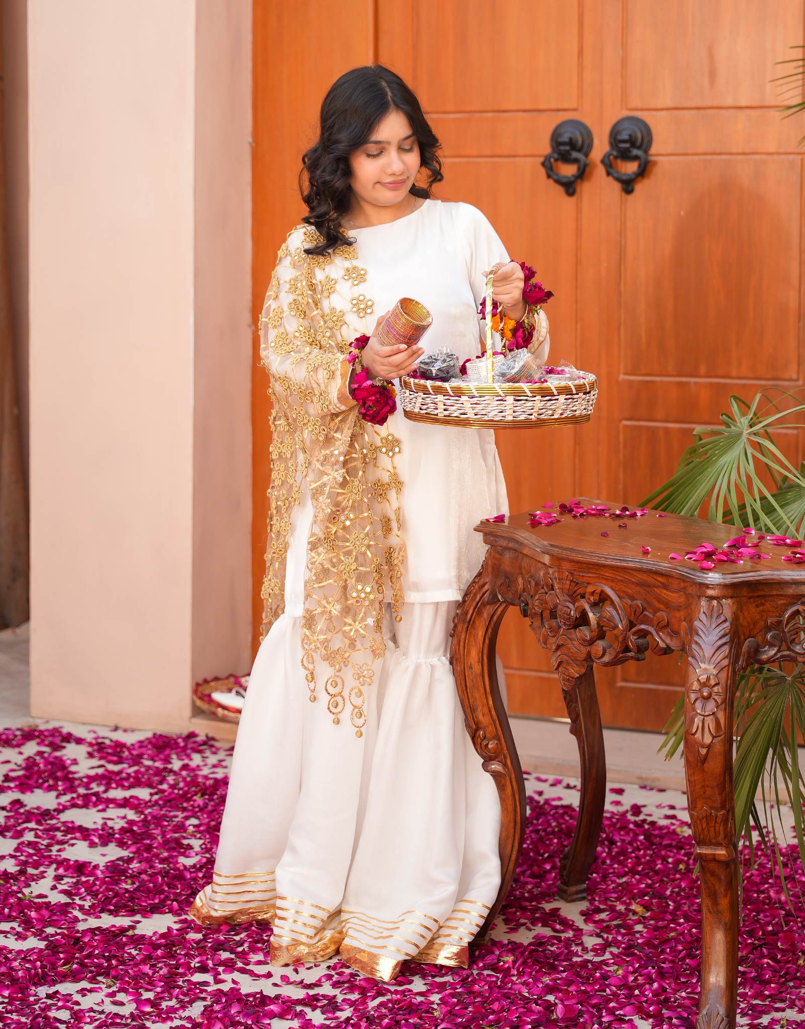 ZNSFG-29 EMBLISHED SHIRT GHARARA WITH MIRROR JAAL DUPATTA