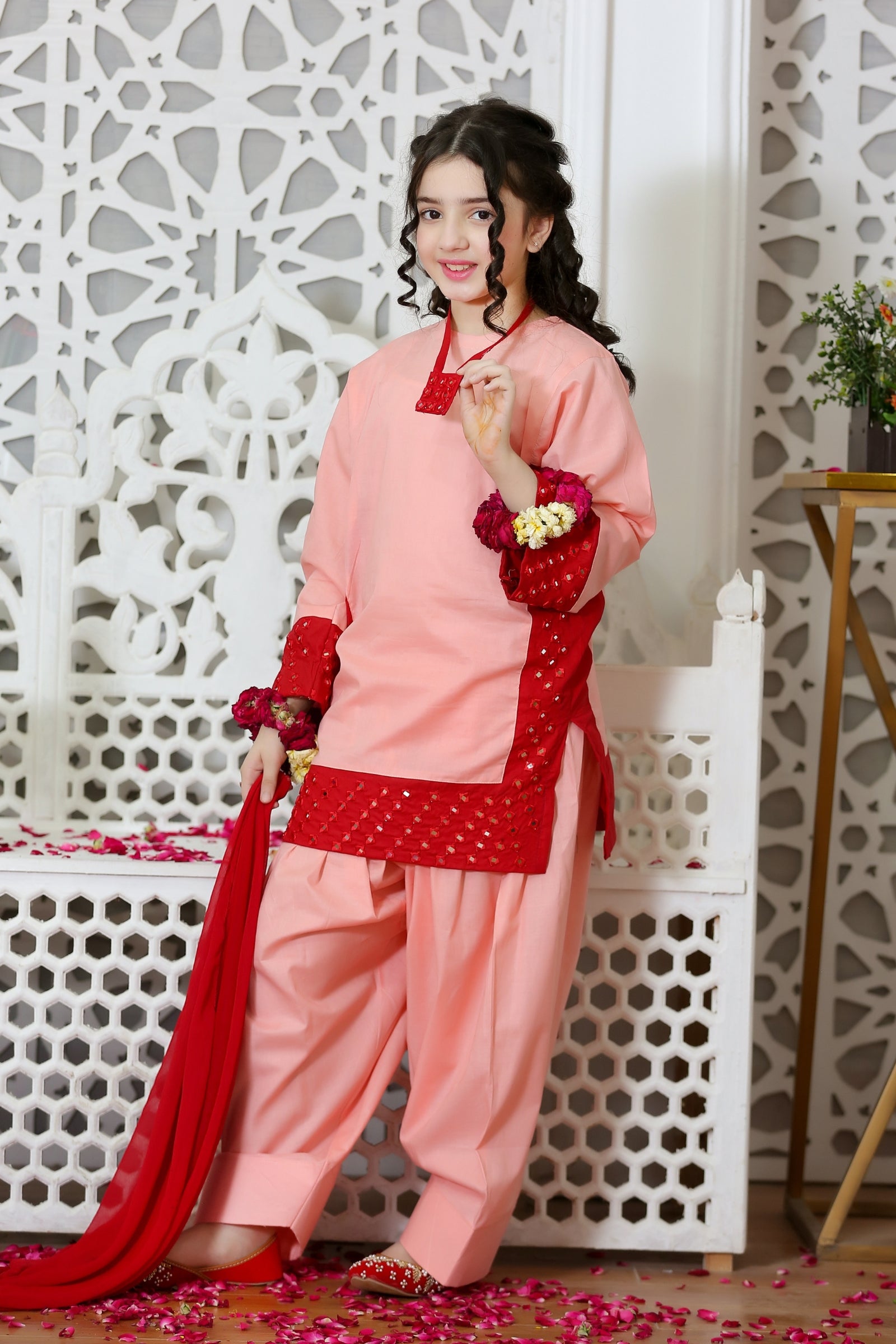ZNSHP-07 EMBROIDERED COTTON 3 PCS