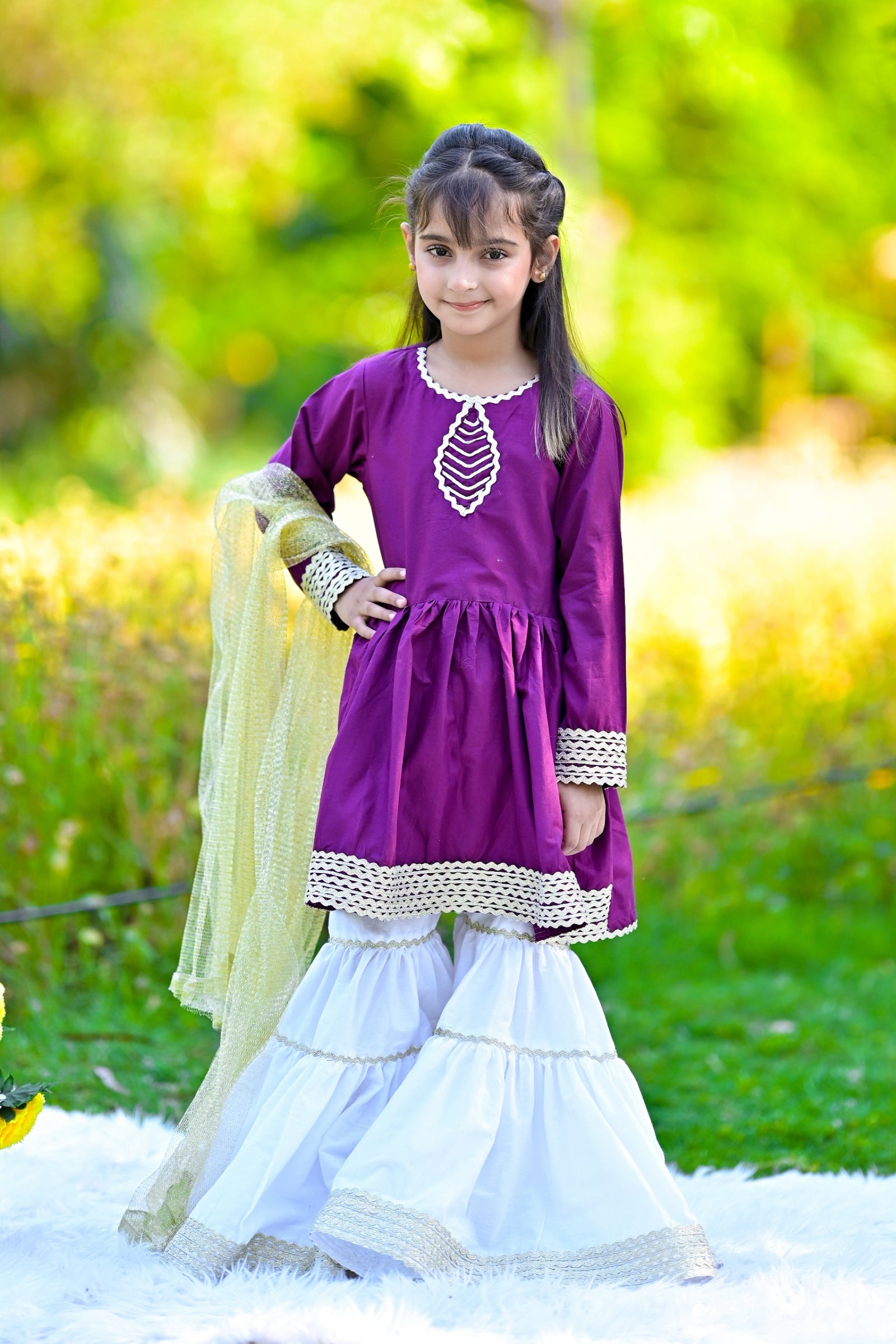 Noor E-1