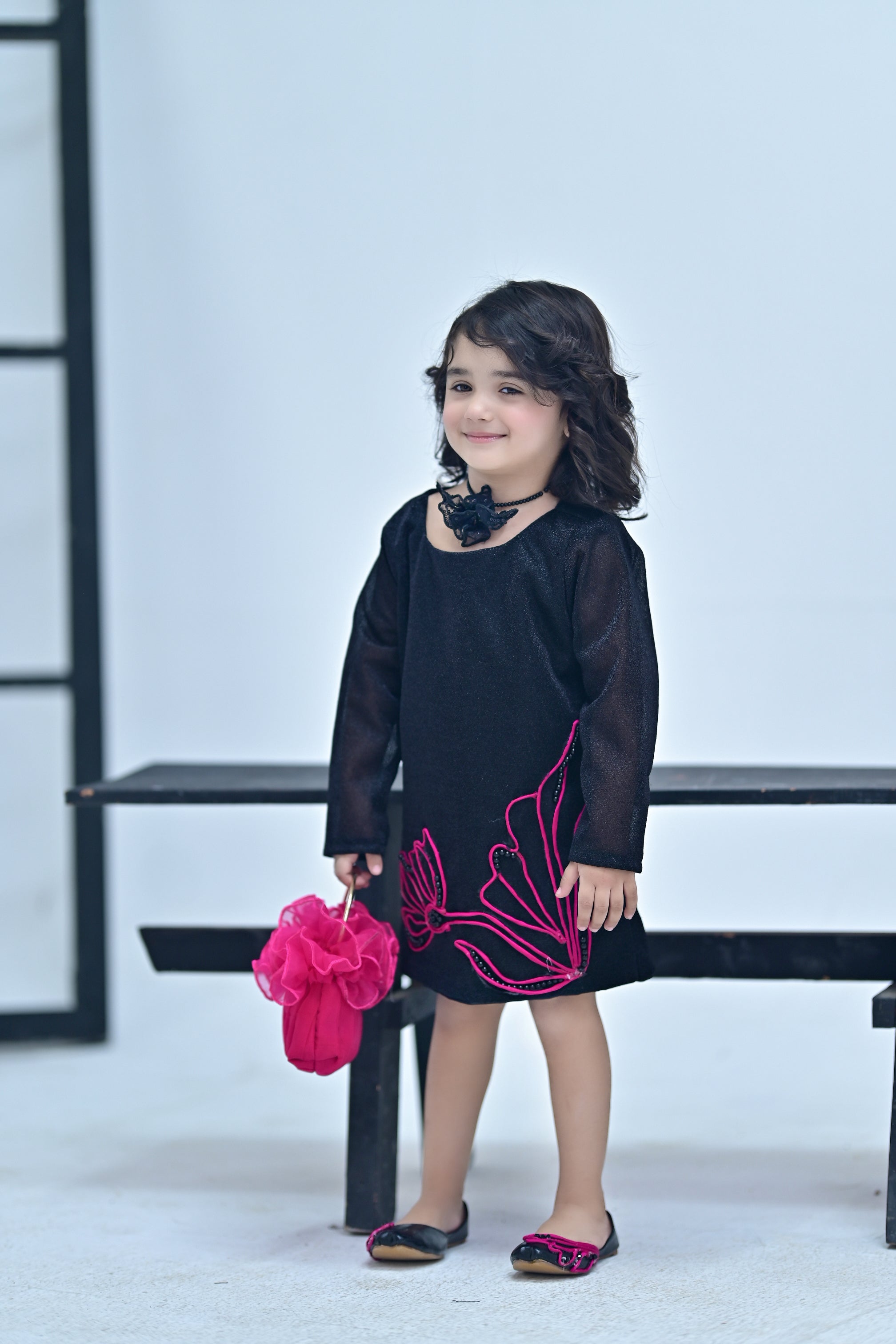 Elegant Ruffle Hand bag