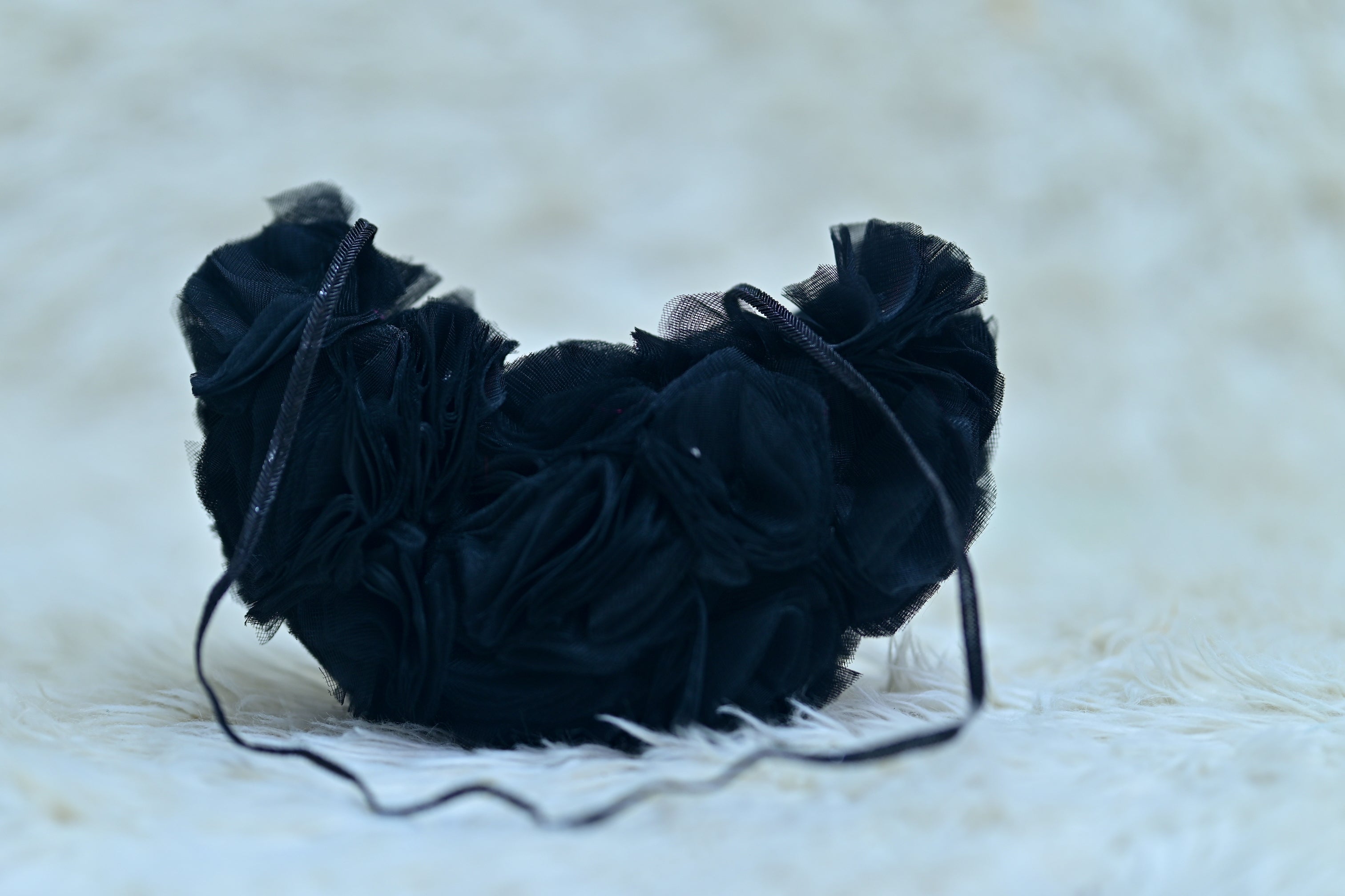 Net Flower Hand Bag Black
