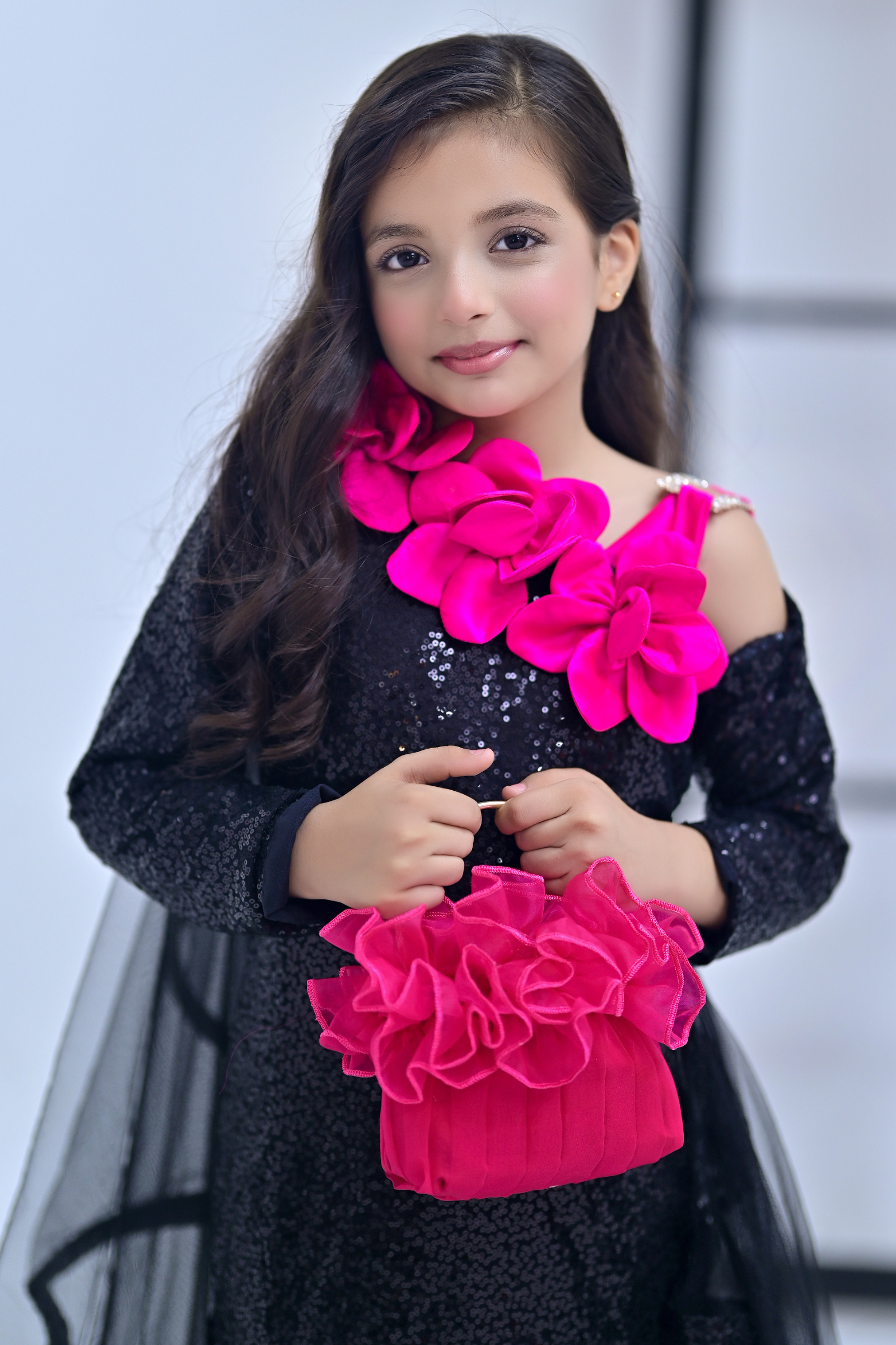 Elegant Ruffle Hand bag
