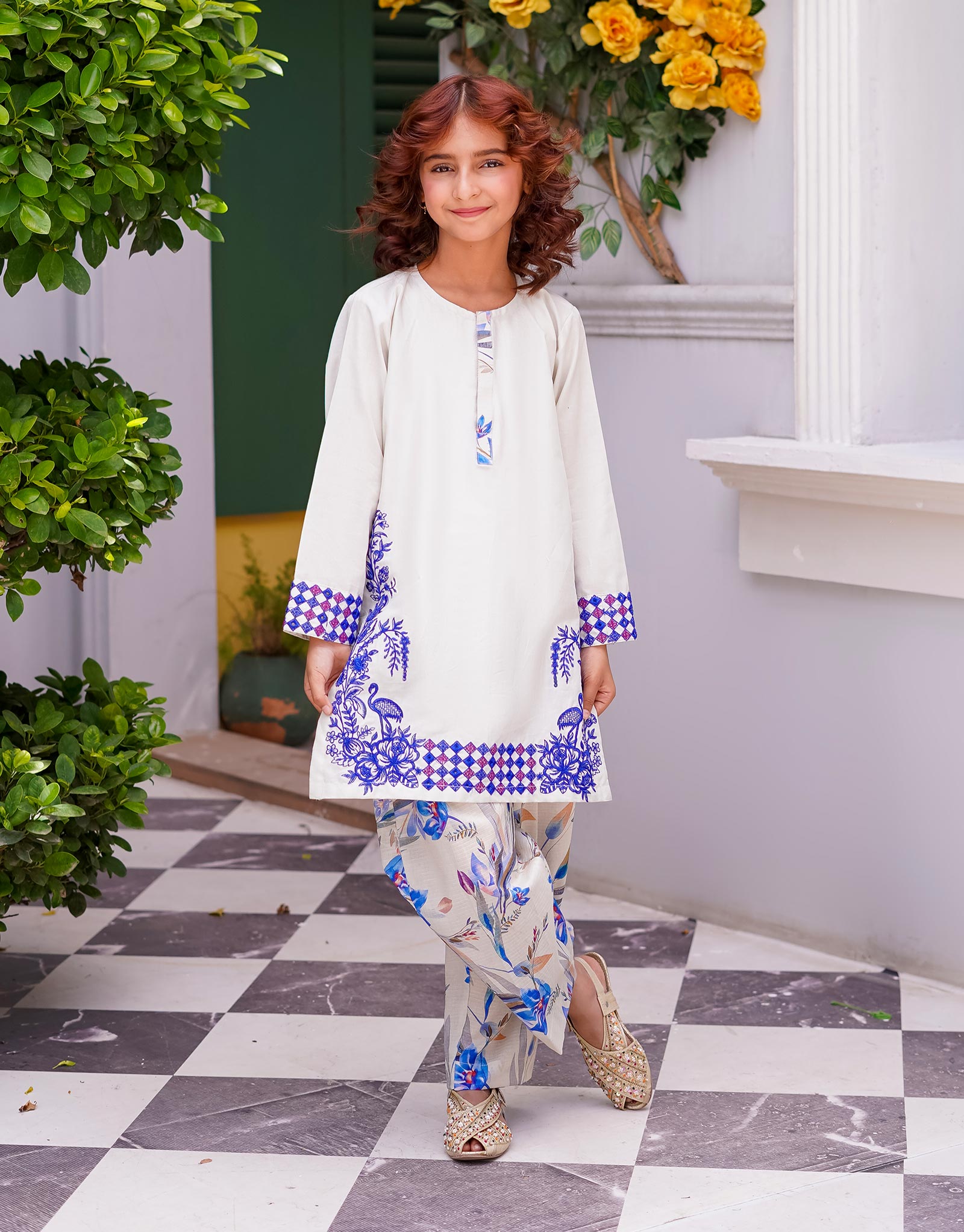 EMBROIDERED SHIRT WITH TROUSER 2 PCS (ZNSN-42)
