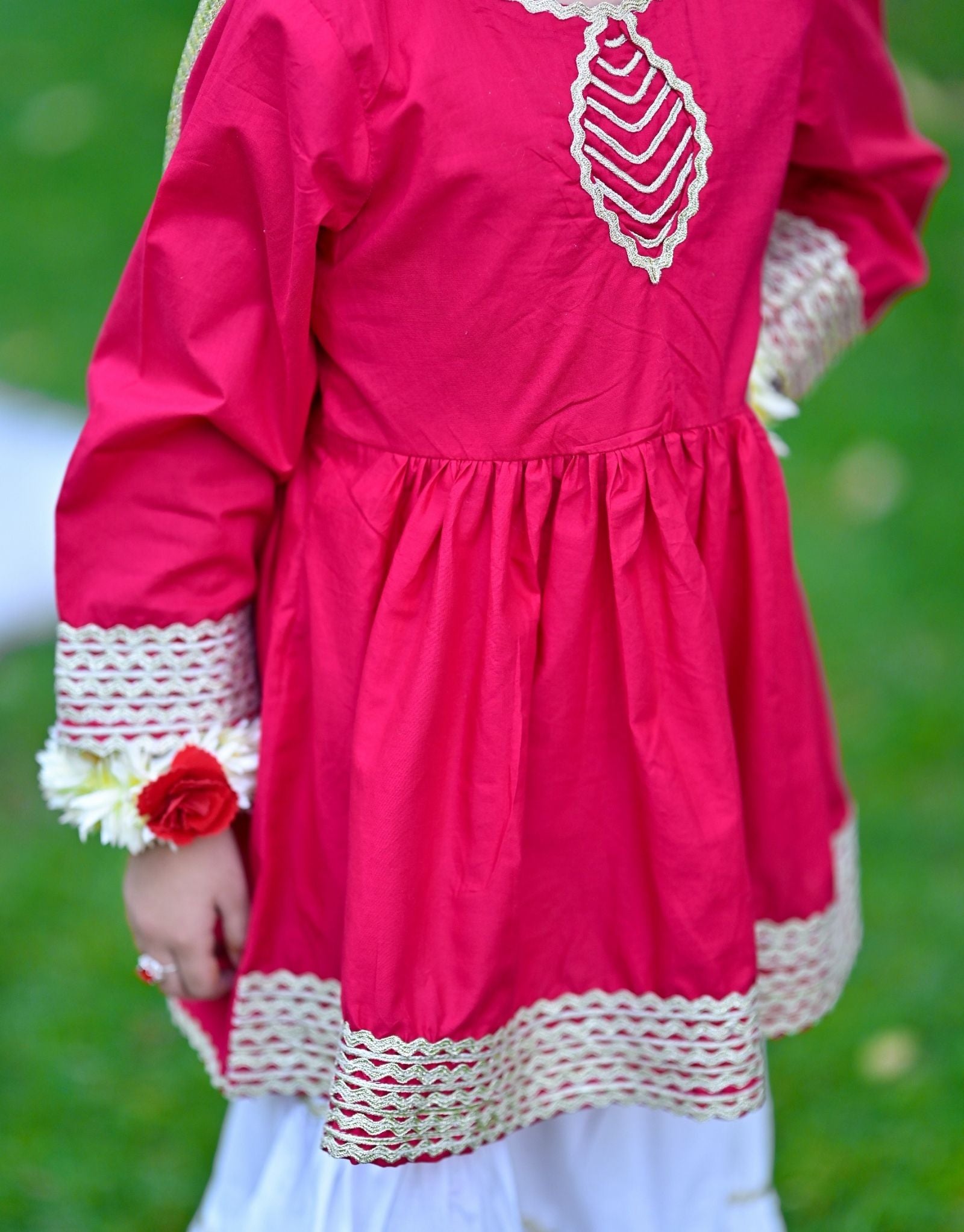 KAMEEZ GHARARA 3 PIECE COTTON EMBELLISHED