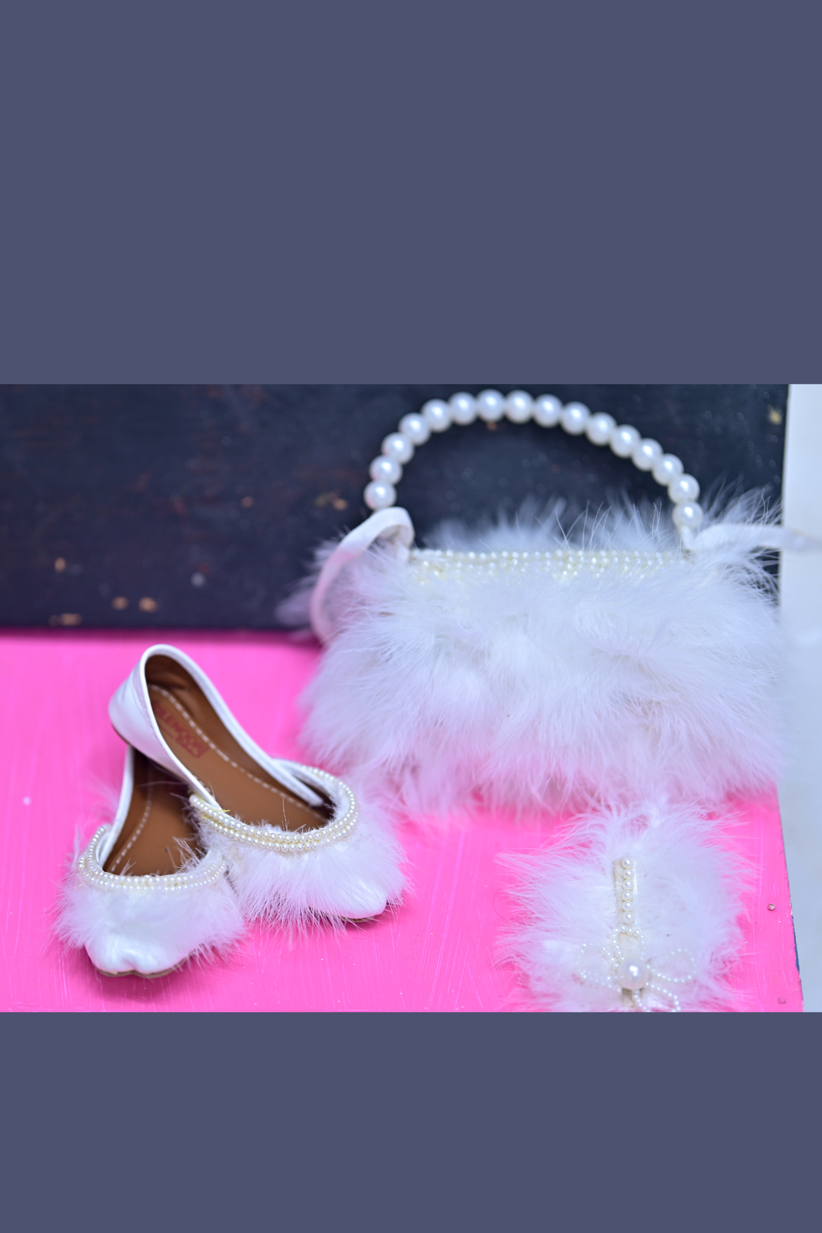White Handbag set Feathers