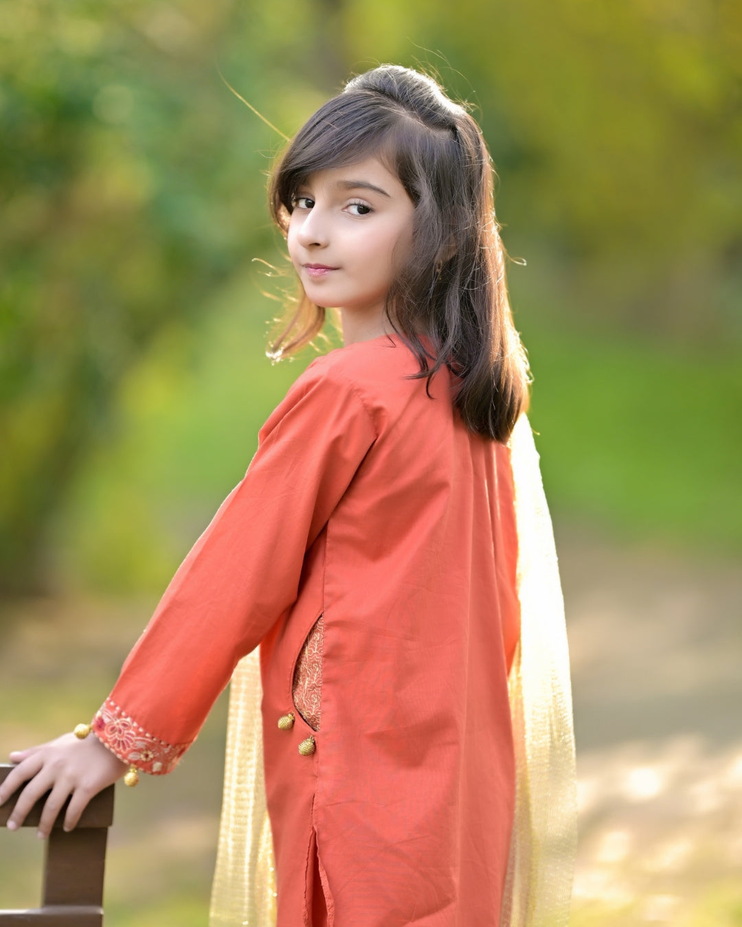 Noor E-1