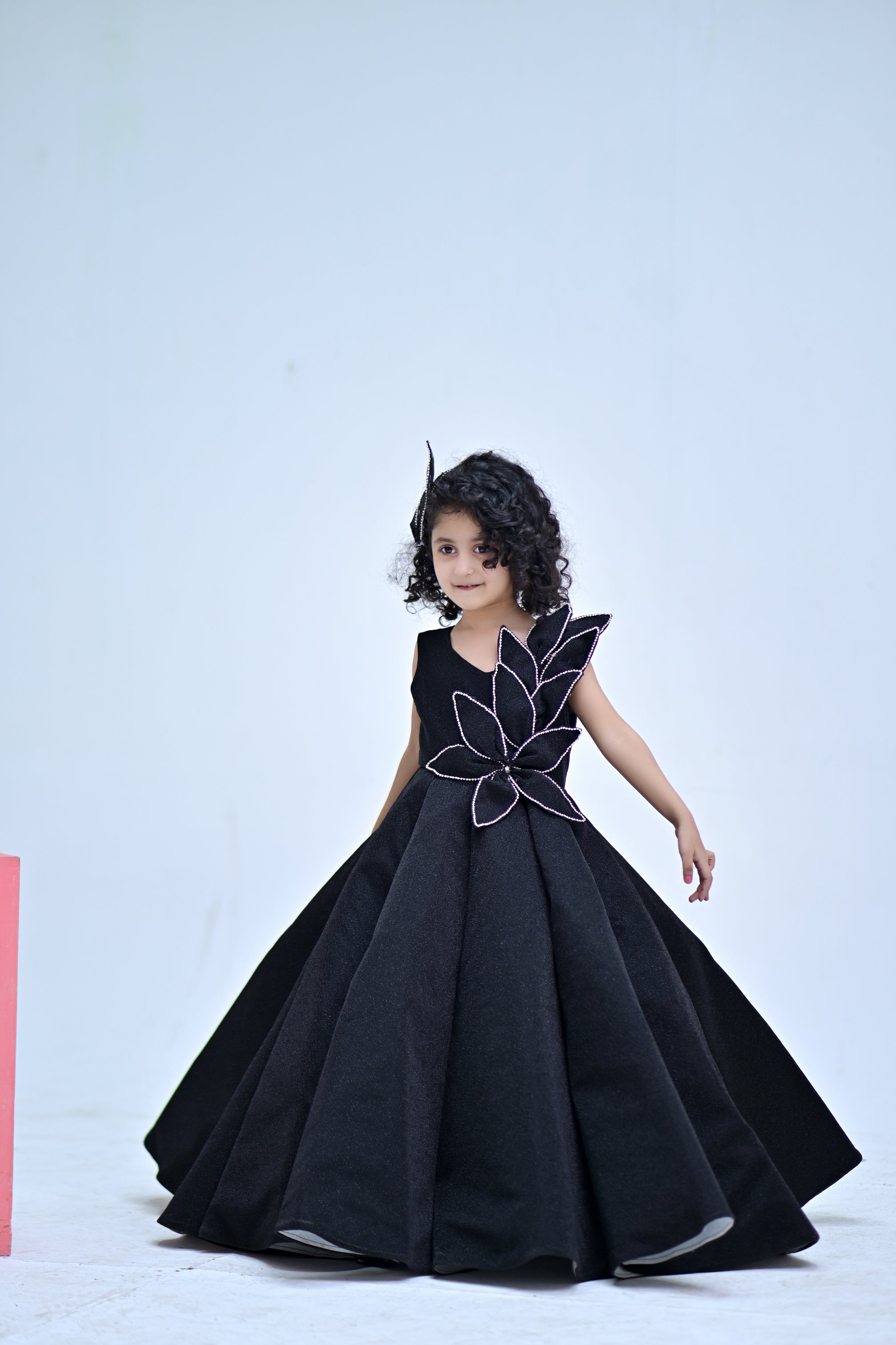 Pari P-1