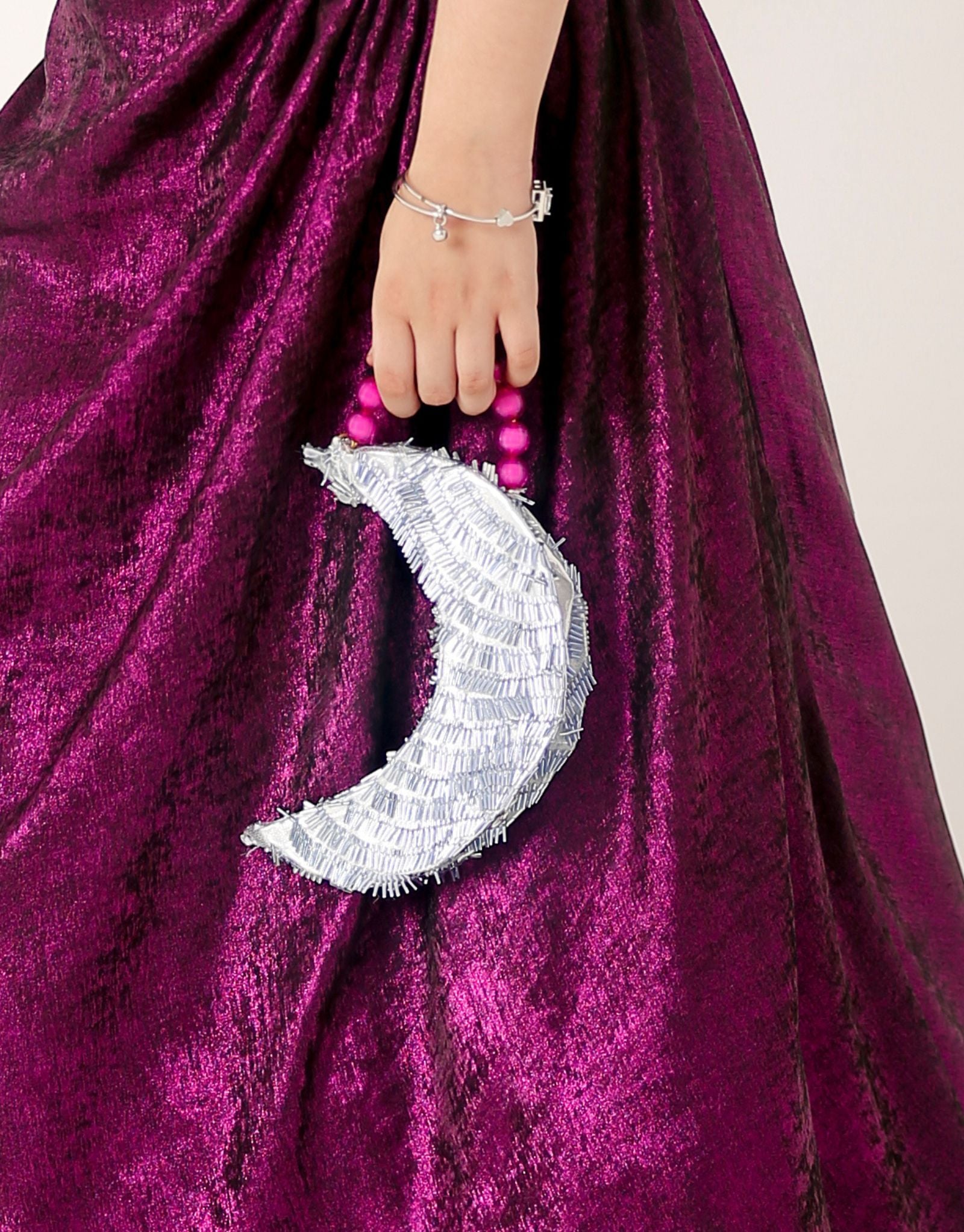 SILVER MOON SHAPE HAND BAG